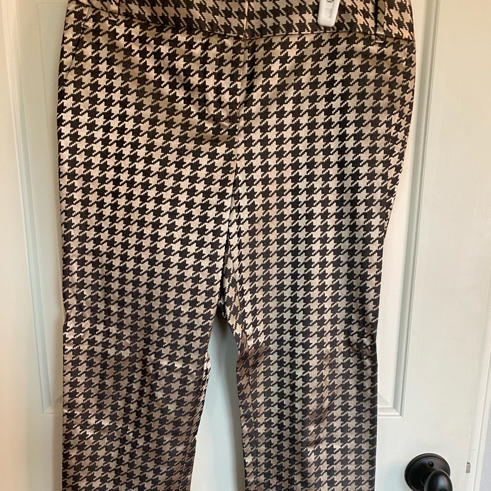 Gold and black houndstooth pants